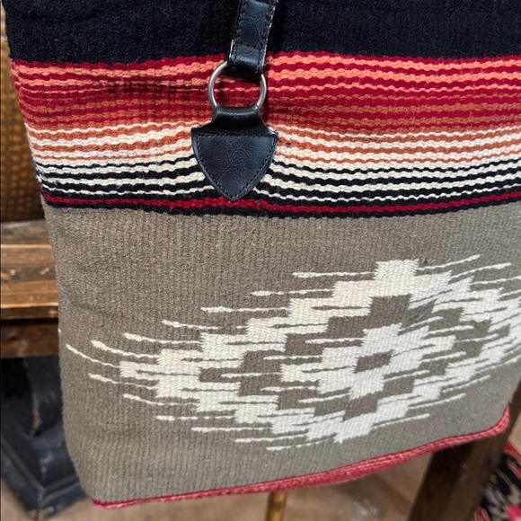 Vintage El Paso Saddle Blanket Co Tote Bag in Tan, Black & Red - Picture 2 of 6